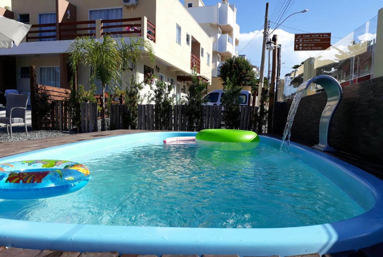 Residencial Salmao Aparthotel Bombinhas Bagian luar foto