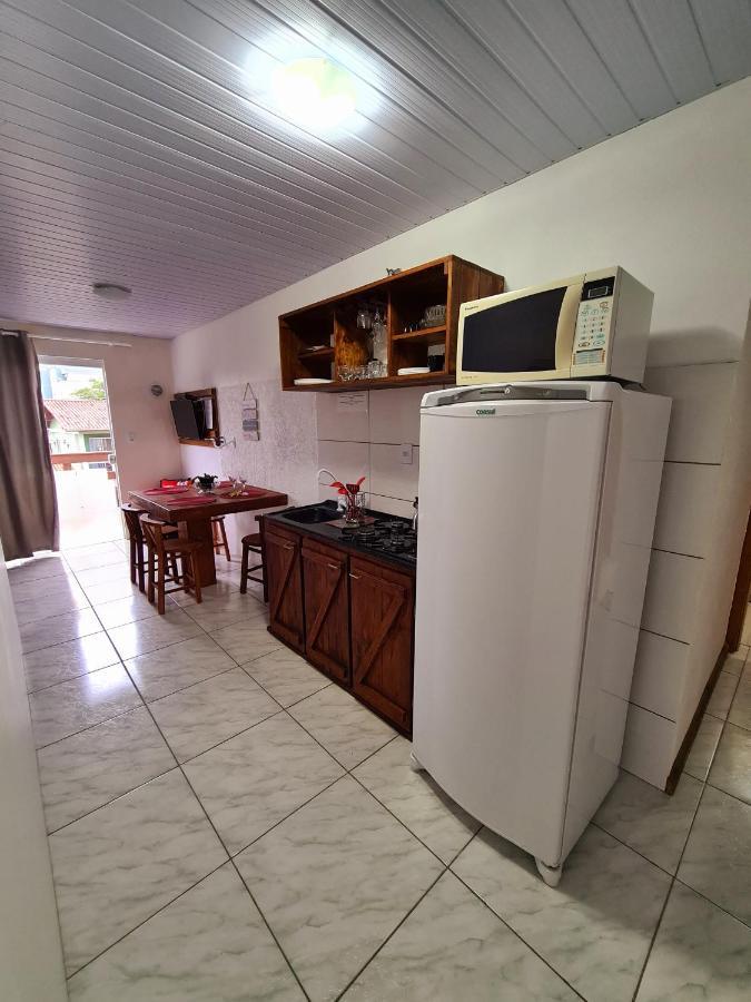 Residencial Salmao Aparthotel Bombinhas Bagian luar foto